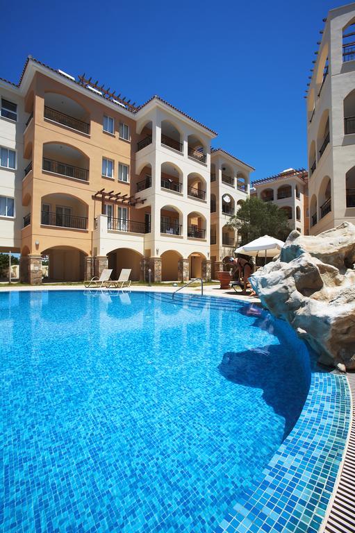 Adamou Gardens Paphos Exterior foto