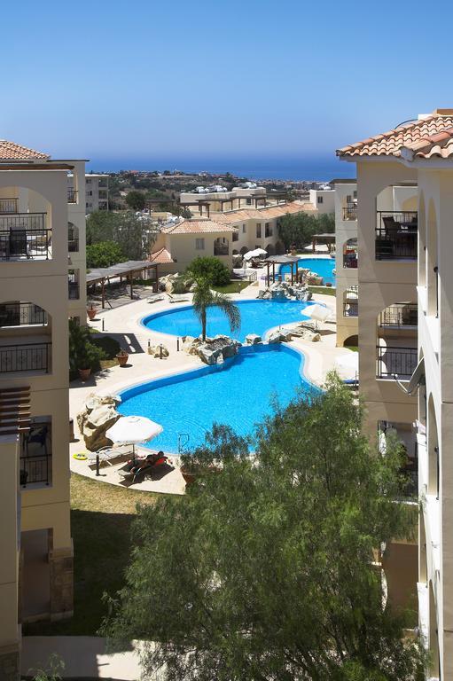 Adamou Gardens Paphos Exterior foto